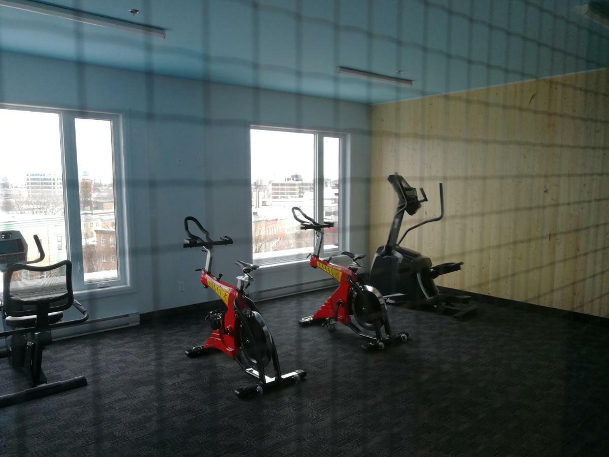 Penthouse On Charest - With Parking And Gym Lägenhet Québec Exteriör bild